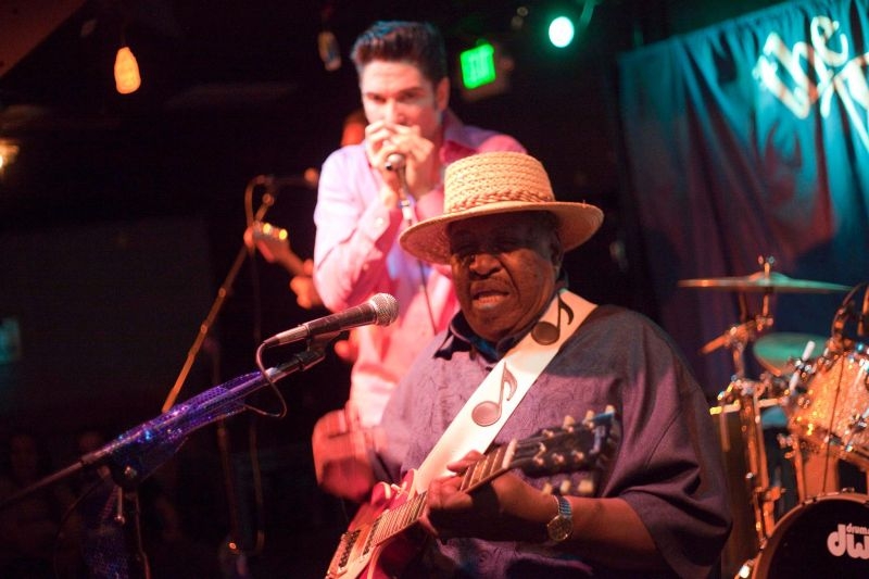 Bob Corritore and Magic Slim together