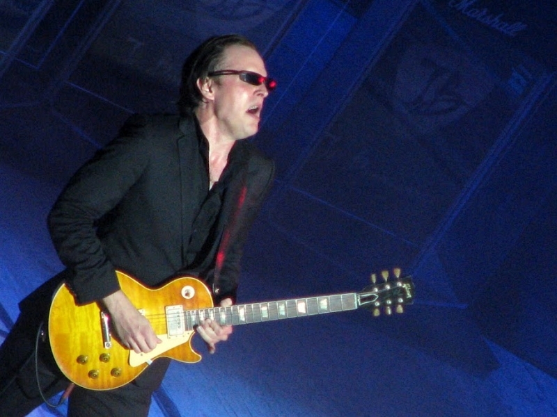 Joe Bonamassa at Sala Kongresowa, Warsaw by Grzegorz Ciszewski