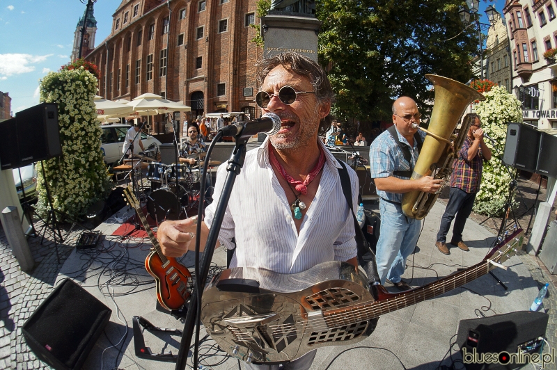 Marco Marchi & The Mojo Workers in Toruń, Poland during 13. Harmonica Bridge 2013 festival