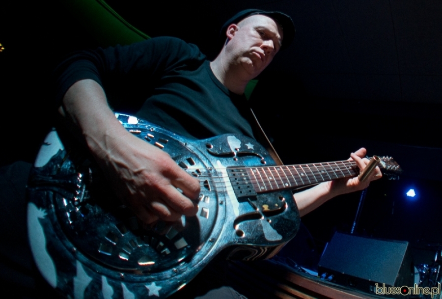 Romek Puchowski, mistrz gitary dobro, znów zagra w katowickim Spodku