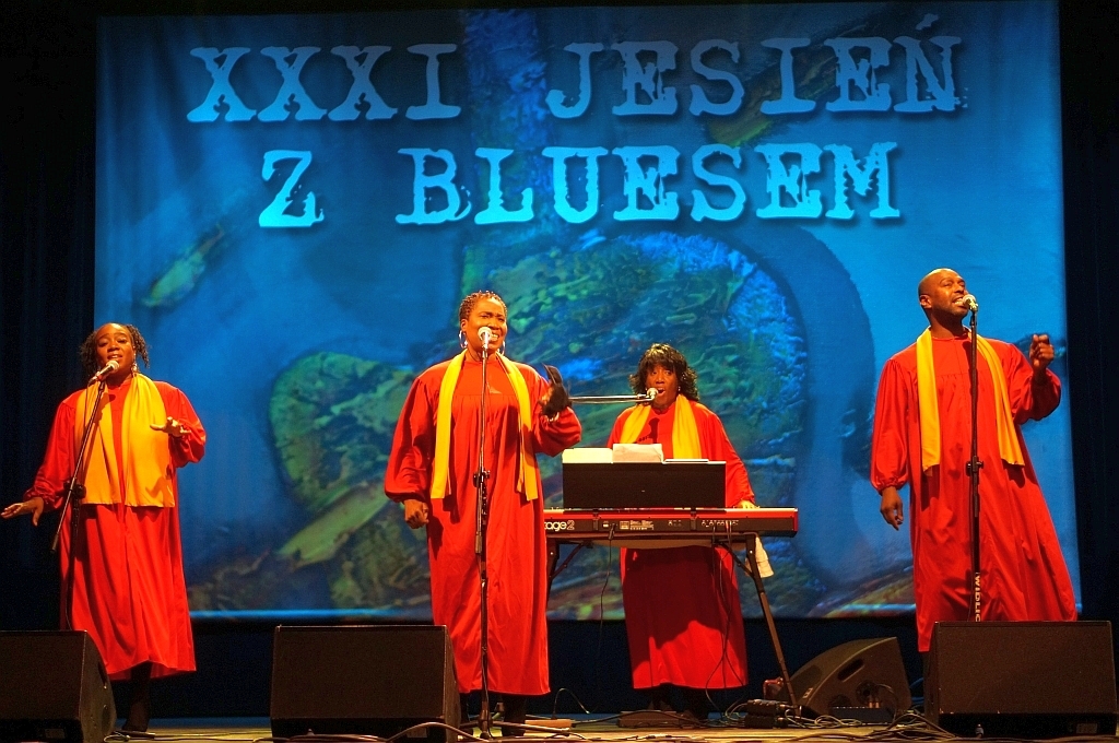Donna Brown & Golden Gospel Pearls at Jesień z Bluesem 2015 festival